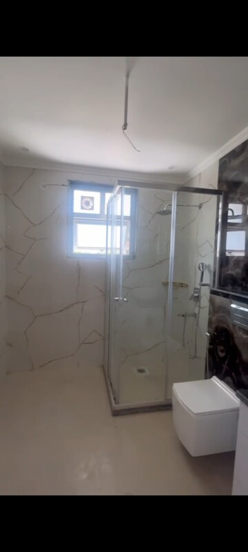 Bathroom in 4 BHK Builder Floor at BPTP District Phase 2, Sector 84 – for Rent