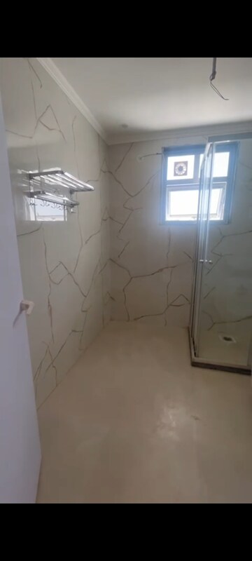 Bathroom in 4 BHK Builder Floor at BPTP District Phase 2, Sector 84 – for Rent
