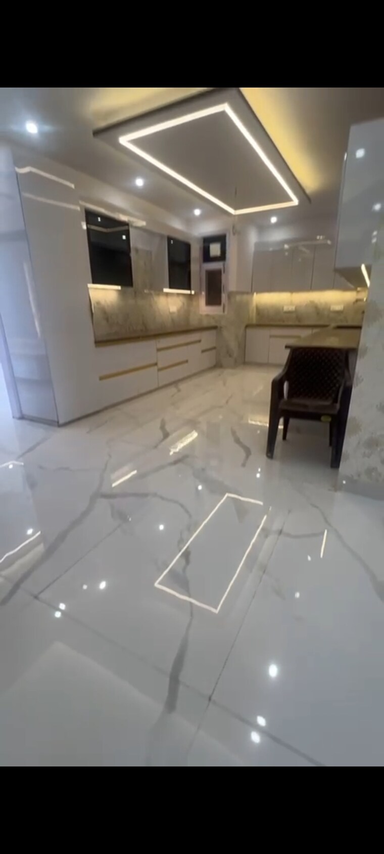 Kitchen, bptp-district-phase-2 4 Bedroom 501 Sq.Yd. Builder Floor In Sector 84 Faridabad 9191625