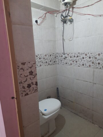 Bathroom in 3 BHK Apartment at Gtb Enclave – for Sale