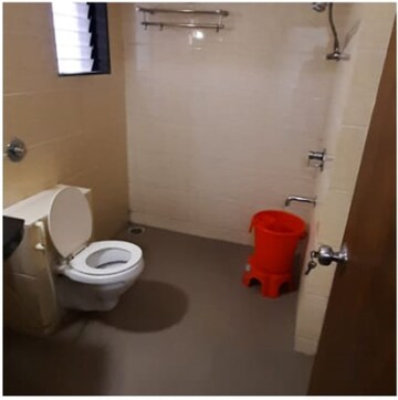 Bathroom in 4 BHK Apartment at Yayati CHS, Seawoods – for Rent