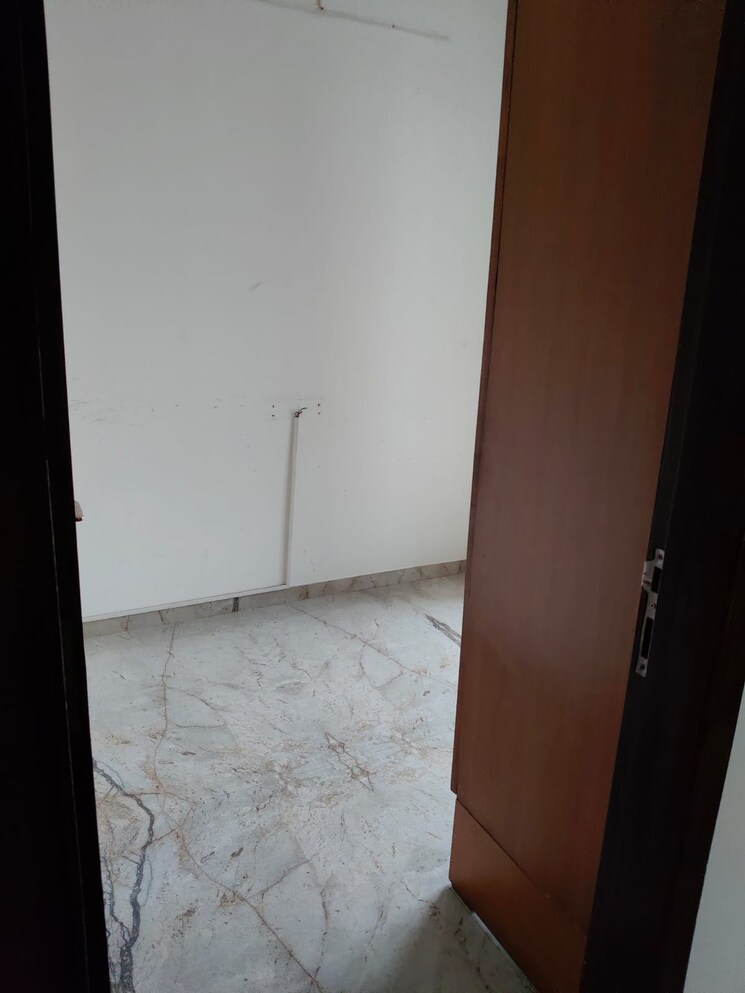 Room, sumit-garden-grove 2.5 Bedroom 926 Sq.Ft. Apartment In Borivali West Mumbai 9191630