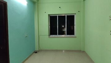 Room in 2 BHK Apartment at Madhumanti Apartments, Naktala – for Rent
