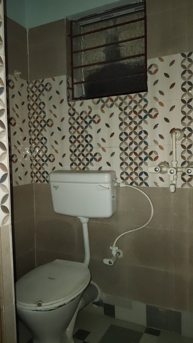 Attached Bathroom, madhumanti-apartments 2 Bedroom 750 Sq.Ft. Apartment In Naktala Kolkata 9191649
