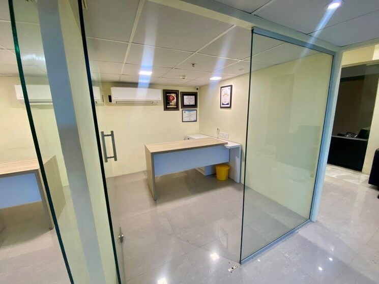 Team Area, lower parel west Commercial Office Space 2670 Sq.Ft. In Lower Parel West Mumbai 9191684