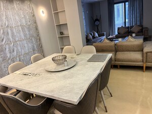 Living Room in 4 BHK Builder Floor at Dlf Phase ii – for Sale