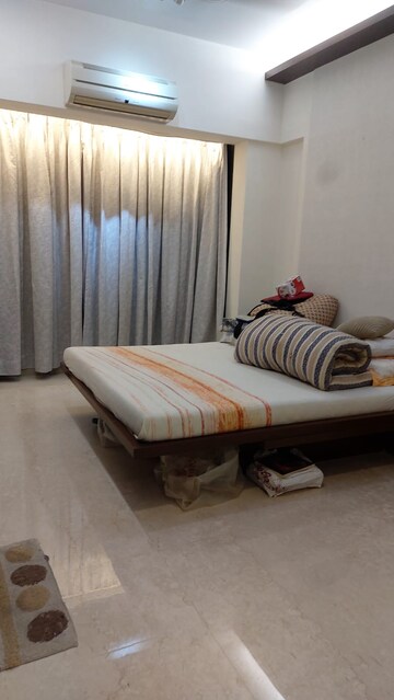 2 BHK Apartment For Sale in Woodland Heights, Bandra West