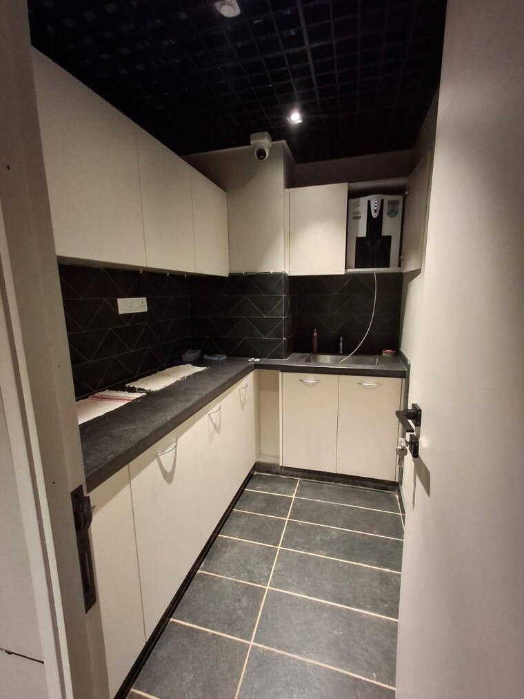 Kitchen, one-lodha-place Commercial Office Space 780 Sq.Ft. In Lower Parel Mumbai 9191736