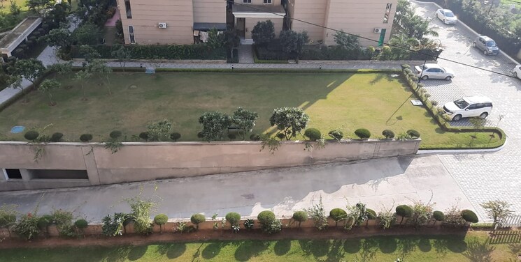 Garden, ats-golf-meadows 3 Bedroom 1700 Sq.Ft. Apartment In Central Derabassi Chandigarh 9191751