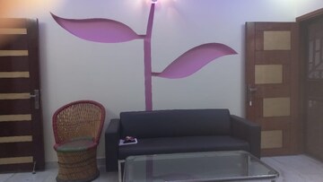 Furnished Amenities in 2 BHK Builder Floor at Milestone 32nd Avenue, Sector 15 – for Rent