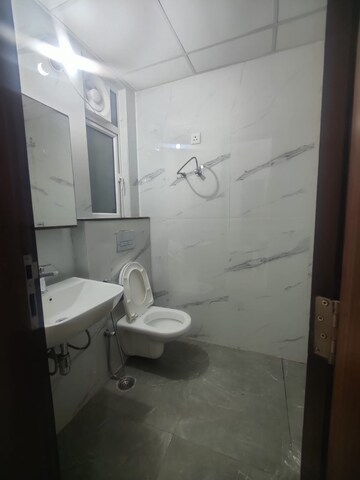 Bathroom in 3.5 BHK Builder Floor at M3M Soulitude, Sector 89 – for Rent