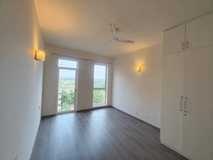 Room, ireo-the-corridors 2.5 Bedroom 1600 Sq.Ft. Apartment In Sector 67a Gurgaon 9191791