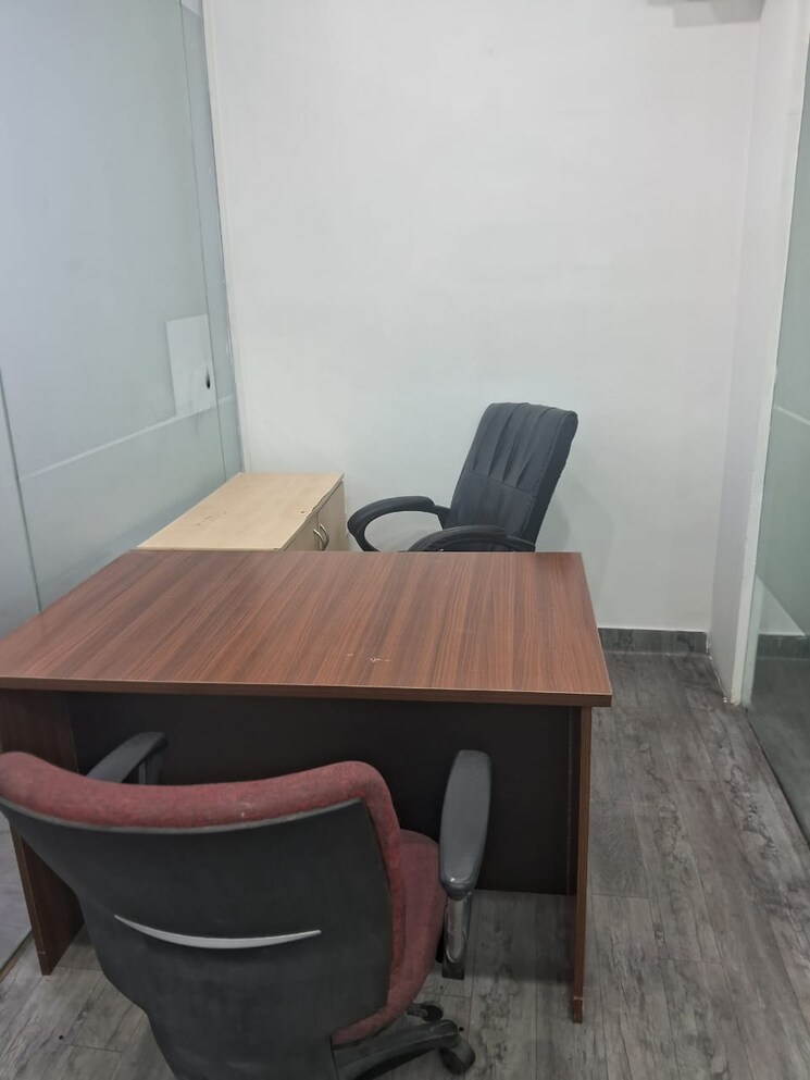 Team Area, sector 2 Commercial Office Space 700 Sq.Ft. In Sector 2 Noida 9191784