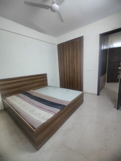 2.5 BHK + Pooja Room Builder Floor For Sale in Smart World Gems