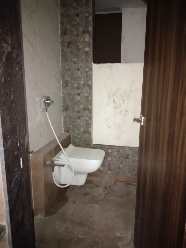 Bathroom, balaji-delta-central 2 Bedroom 1200 Sq.Ft. Apartment In Kharghar Navi Mumbai 9191597
