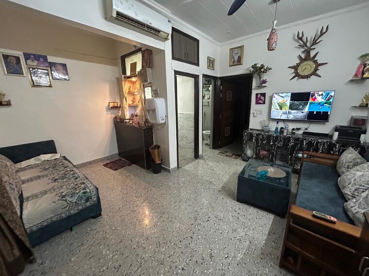 Living Room, srs-royal-hills-phase-2 3 Bedroom 964 Sq.Ft. Apartment In Sector 87 Faridabad 9191805