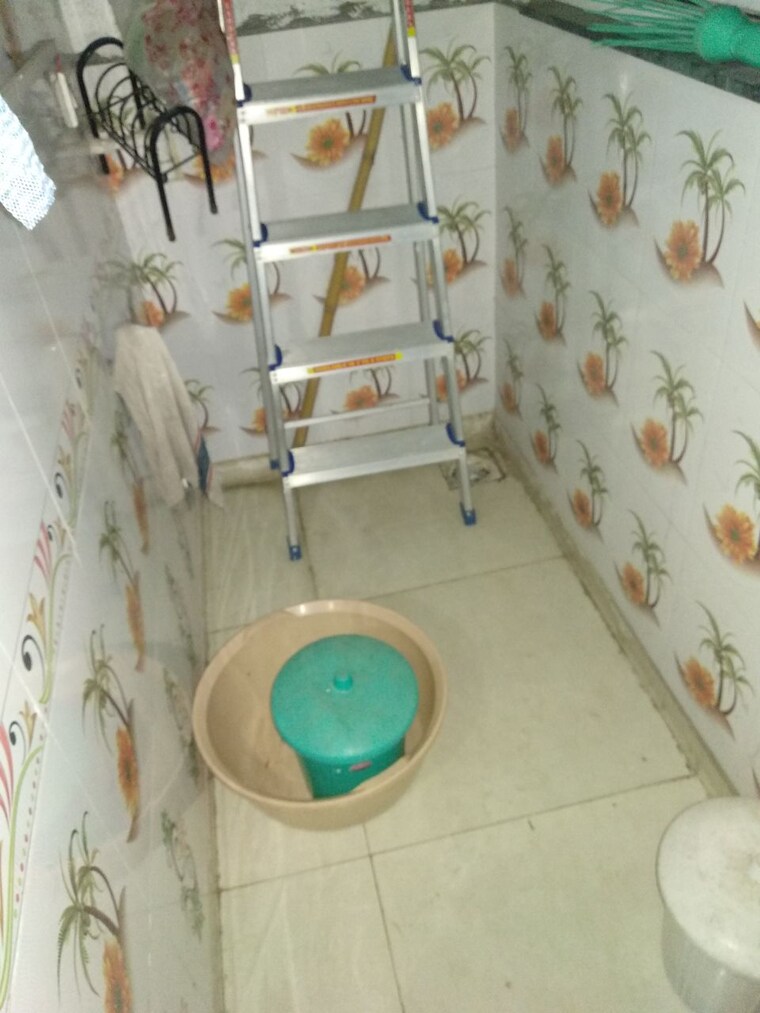 Bathroom, sun-empire 2.5 Bedroom 1200 Sq.Ft. Apartment In Sinhagad Pune 9191808