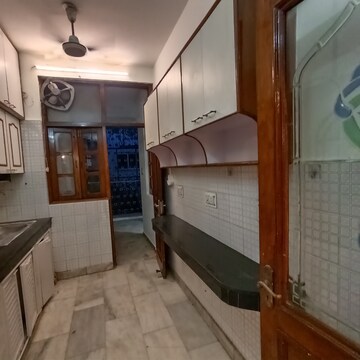 Kitchen in 3.5 BHK Builder Floor at Nehru Enclave – for Rent
