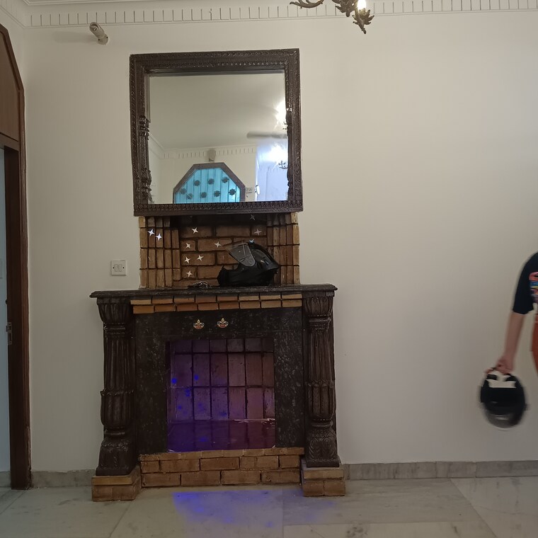 undefined, nehru enclave 3.5 Bedroom 1800 Sq.Ft. Builder Floor In Nehru Enclave Delhi 9191843