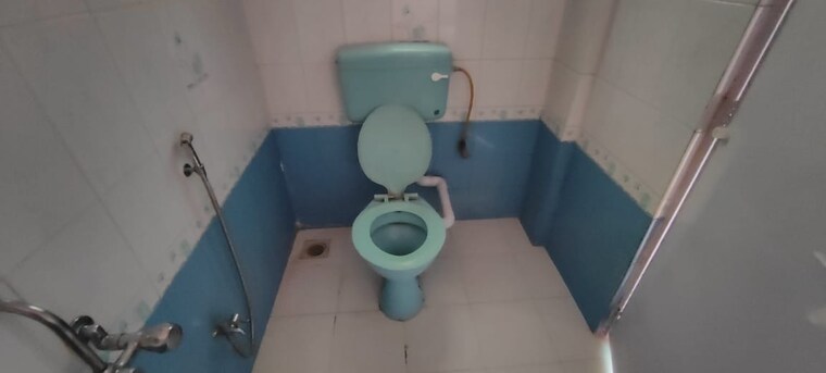 Master Bedroom, swami-narayana-society 2 Bedroom 952 Sq.Ft. Apartment In Sinhagad Road Pune 9191850