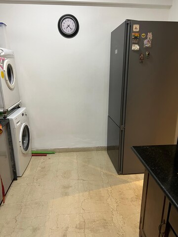 Bathroom in 3 BHK Apartment at Oberoi Realty Exquisite, Goregaon East – for Rent