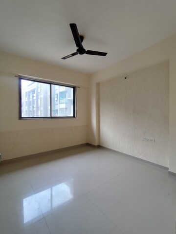 Room in 2 BHK Apartment at Chandkheda – for Rent