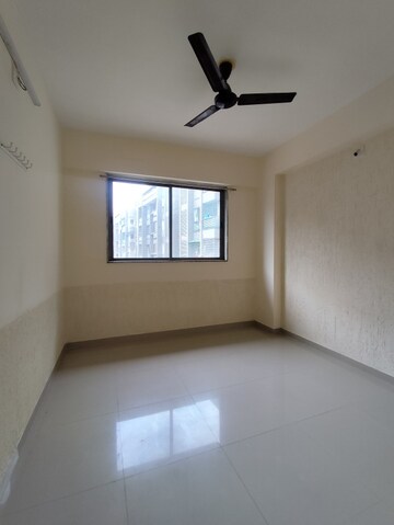 Room in 2 BHK Apartment at Chandkheda – for Rent