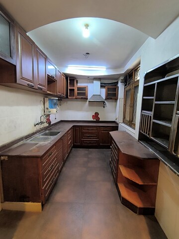 Kitchen in 3 BHK Builder Floor at Green Fields Colony – for Rent