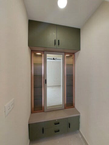 Room in 2 BHK Apartment at INDIS Viva City, Kondapur – for Rent