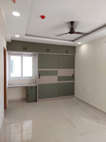 Room in 2 BHK Apartment at INDIS Viva City, Kondapur – for Rent