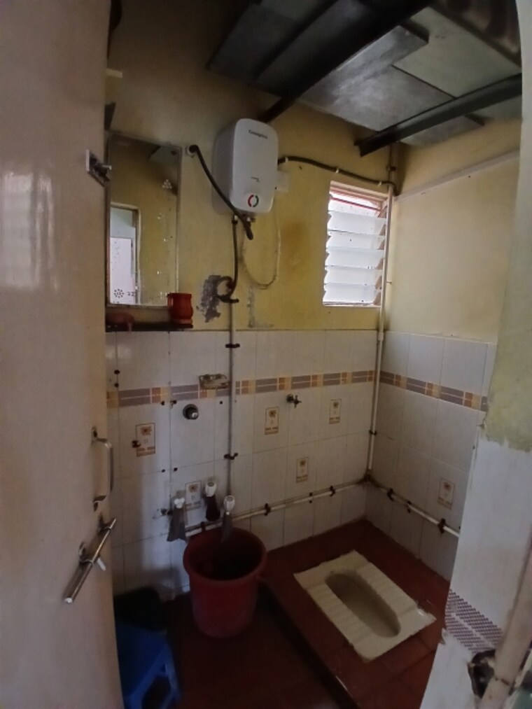 Bathroom, chandkheda 2 Bedroom 1089 Sq.Ft. Apartment In Chandkheda Ahmedabad 9191959