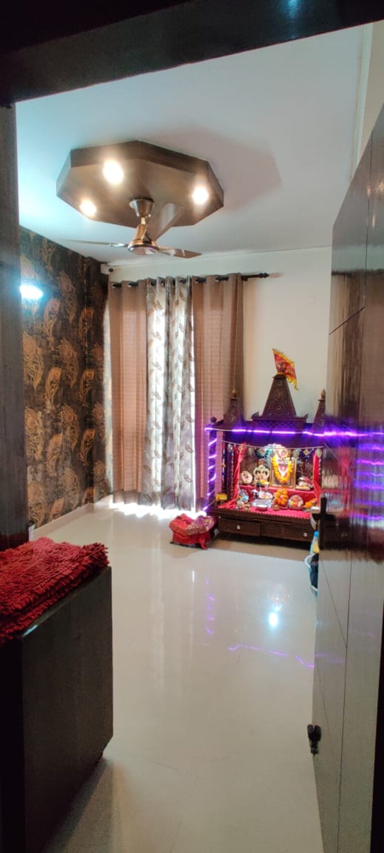 Living Room, bptp-park-serene 4 Bedroom 2450 Sq.Ft. Apartment In Sector 37d Gurgaon 9191947