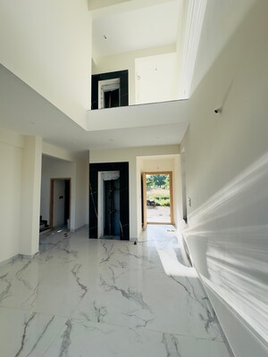 Room in 4 BHK Villa at Off Sarjapur Road – for Sale