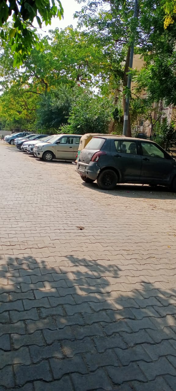 Plot For Sale in Pallav Puram Phase 2