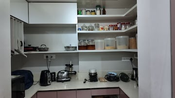 Furnished Amenities in 3 BHK Apartment at Kondapur – for Rent