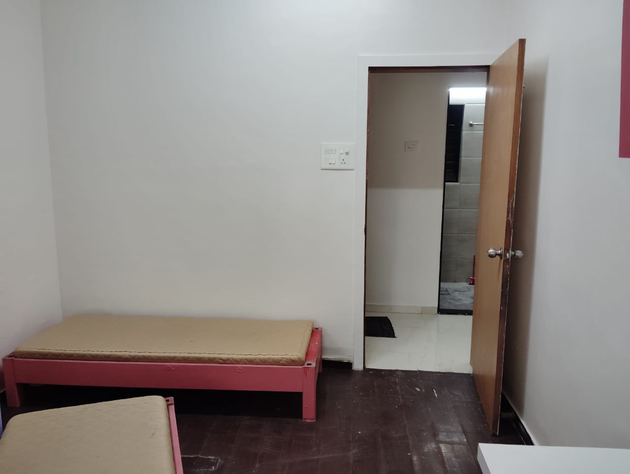 2 BHK Apartment For Rent in Krishna Kamal