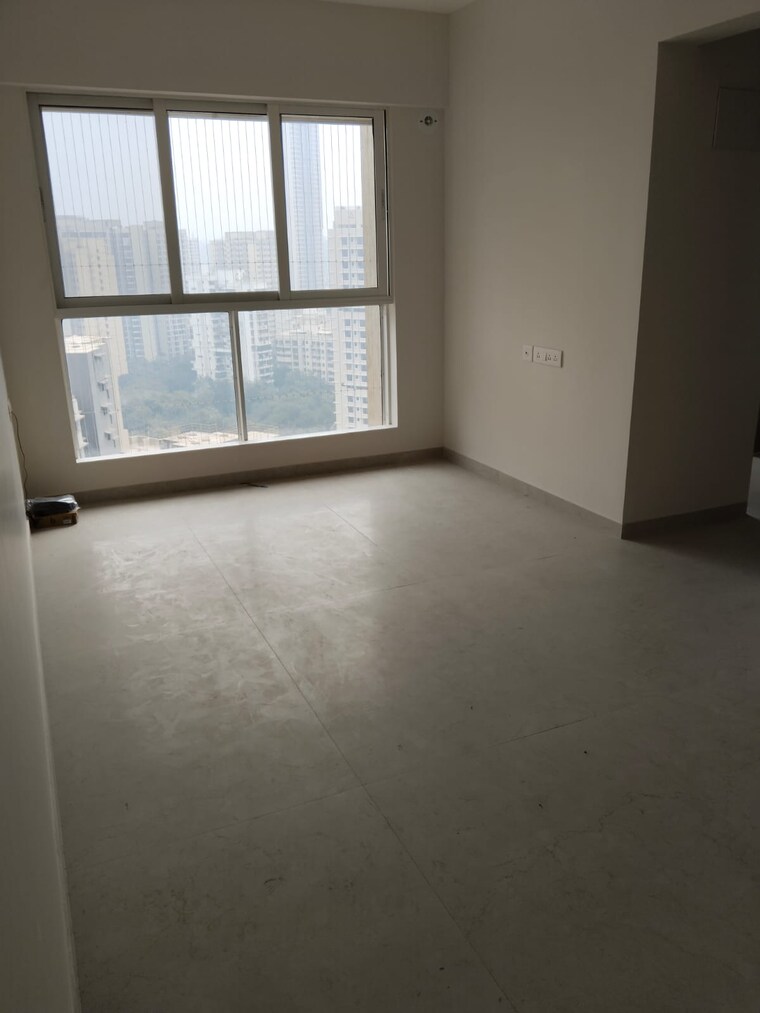 Room, dosti-oro-67 2 Bedroom 605 Sq.Ft. Apartment In Kandivali West Mumbai 9191960