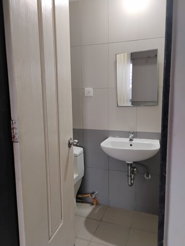 Bathroom in 3 BHK Apartment at Nanded Asawari, Nanded – for Rent