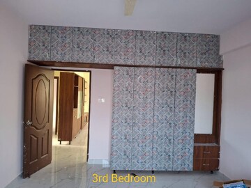 Living Room in 3 BHK Apartment at Varthur – for Rent