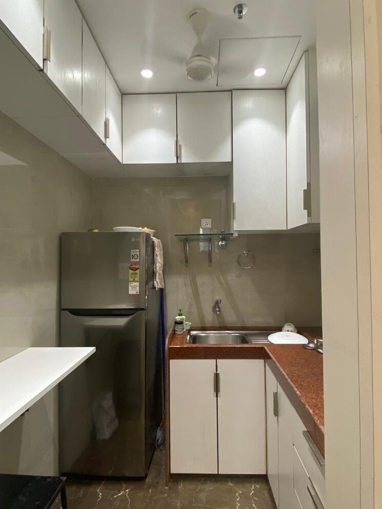 Kitchen, lodha-supremus-lower-parel Commercial Office Space 800 Sq.Ft. In Lower Parel Mumbai 9192020