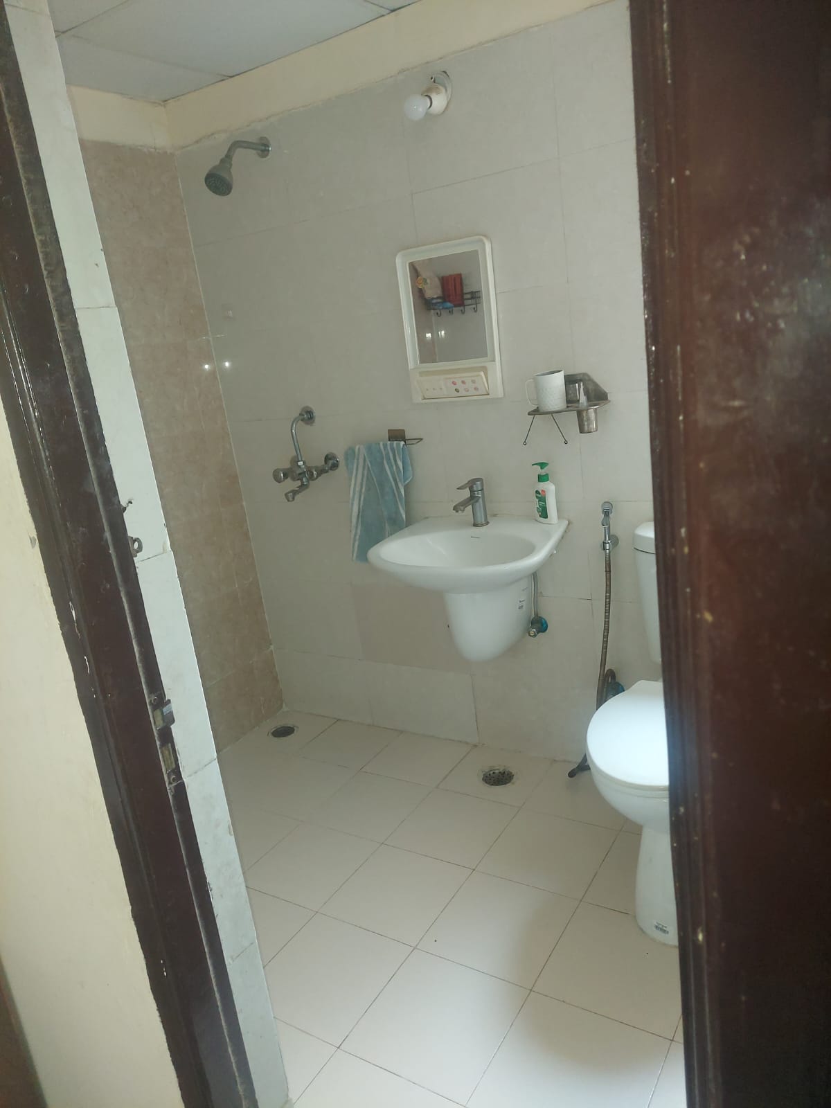 3 BHK Apartment For Sale in Nirala Estate II