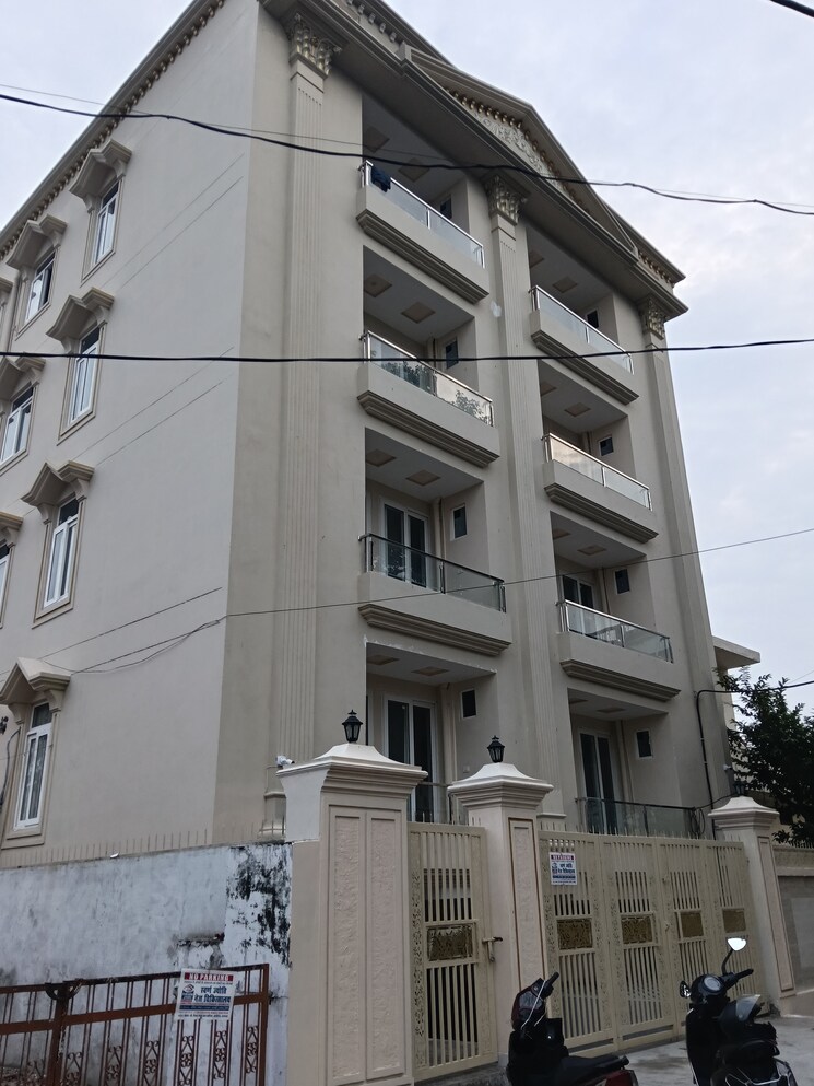 Exterior View, mahalaxmi-apartments-mahanagar 3.5 Bedroom 1800 Sq.Ft. Apartment In Mahanagar Lucknow 9192051