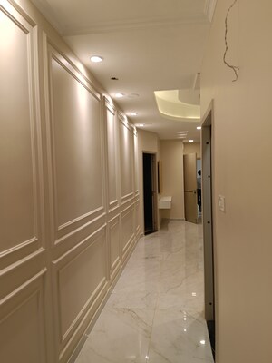 Building Lobby in 3.5 BHK Apartment at Mahalaxmi Apartments Mahanagar, Mahanagar – for Sale