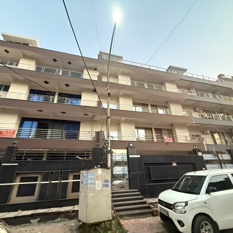 Exterior View, rwa-apartments-sector-121 Pg For Boys & Girls In Garhi Chaukhandi 9192048