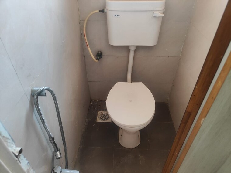 Bathroom, tarkeshwar-kunj 1 Bedroom 600 Sq.Ft. Apartment In Anand Nagar Pune 9192045