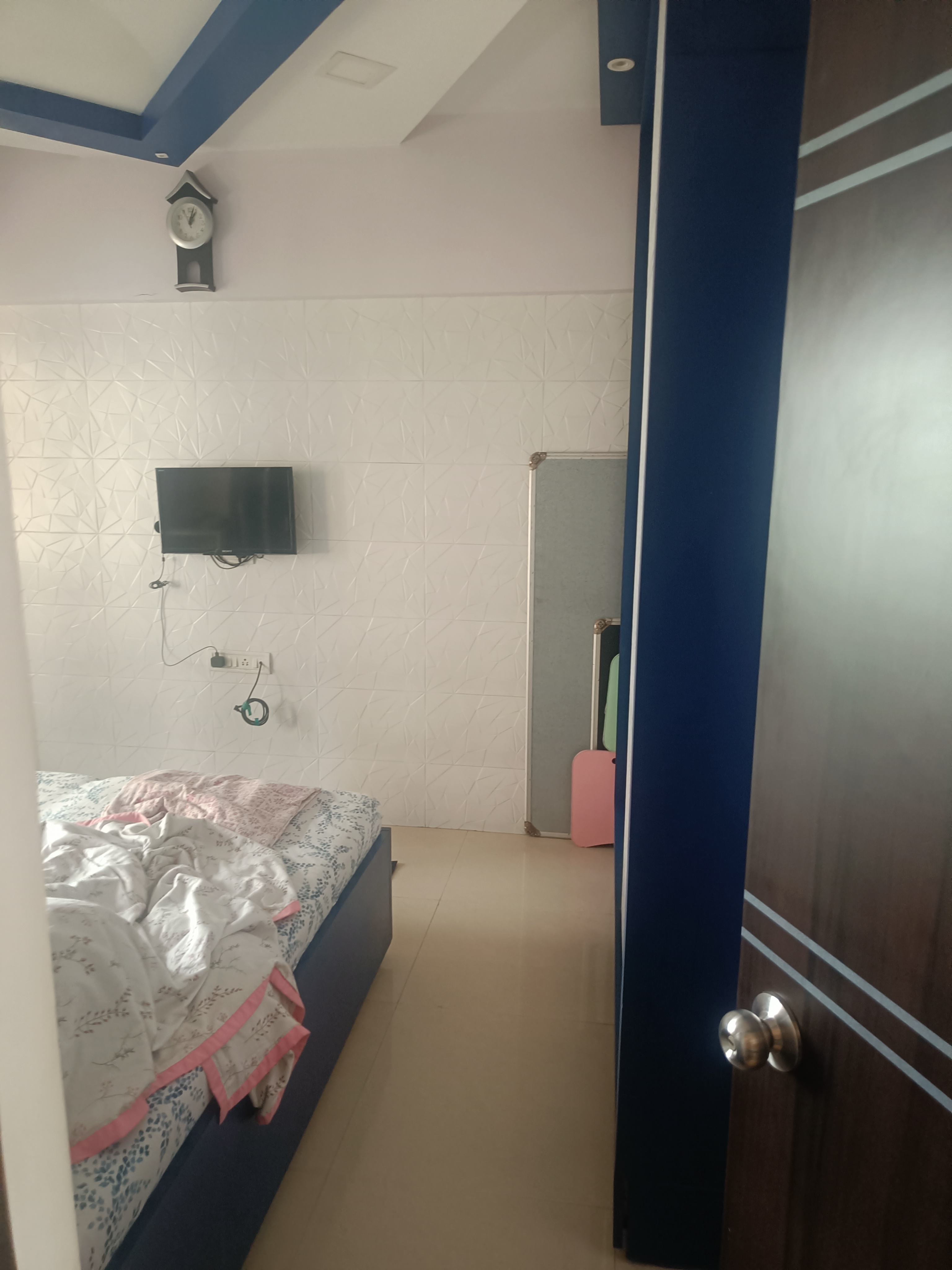 2 BHK Apartment For Sale in Garden Grove