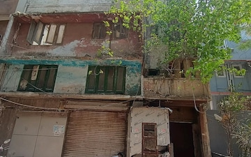 Plot For Sale in Roop Nagar