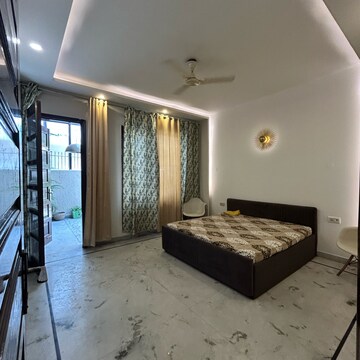Living Room in 2 BHK Builder Floor at Ansal Plaza Sector-23, Carterpuri Village – for Rent