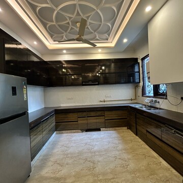 Kitchen in 2 BHK Builder Floor at Ansal Plaza Sector-23, Carterpuri Village – for Rent