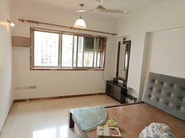 Living Room in 3 BHK Apartment at Godavari CHS Andheri, Andheri West – for Rent